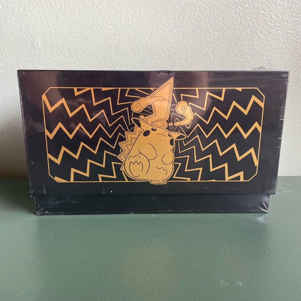 Sealed Brilliant Energy Pokemon ETB - Picture 3 of 10
